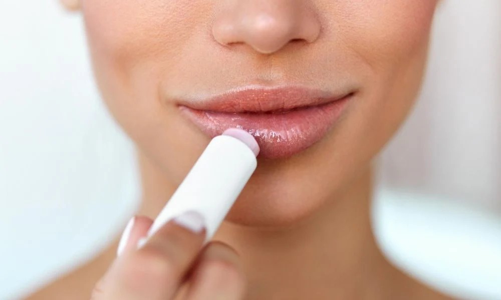 Protect Your Lips Naturally Using Flexitol Manuka Honey Lip Balm
